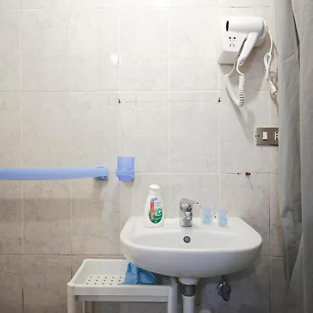 Tomari Apartamento